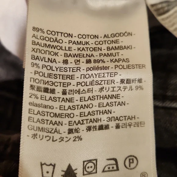 Levi's Skinny Jeans in Washed Black with Paint-Splatter Detail - Picture 7 of 8